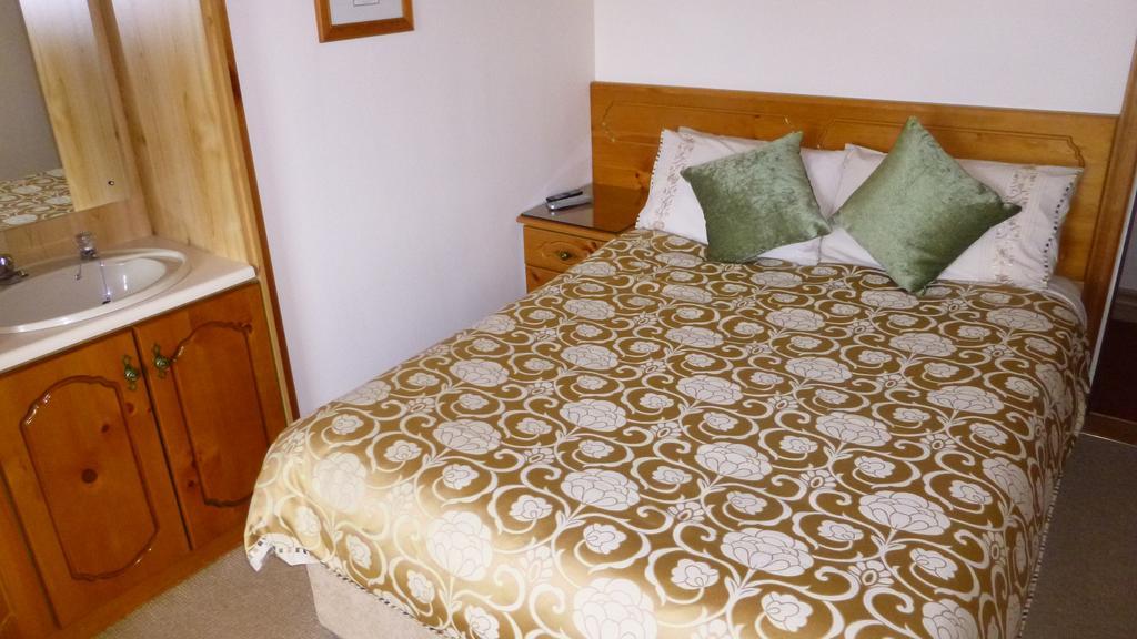 Ponderosa B&B Louisburgh Esterno foto